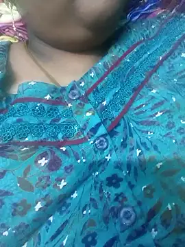 Snapshot of Villageanuty chatting on 1, 3, 2026 Villageanuty online show from 1, 3, 2026