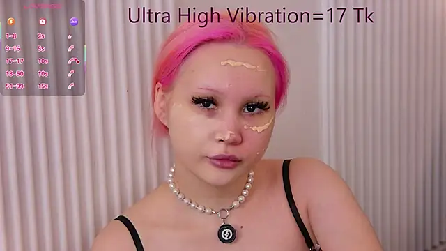 Snapshot of AsiaVegas chatting on 27, 11, 2025 AsiaVegas online show from 27, 11, 2025