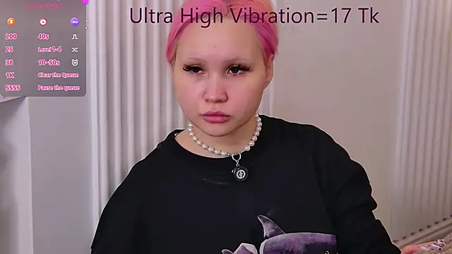 Snapshot of AsiaVegas chatting on 2, 12, 2025 AsiaVegas online show from 2, 12, 2025