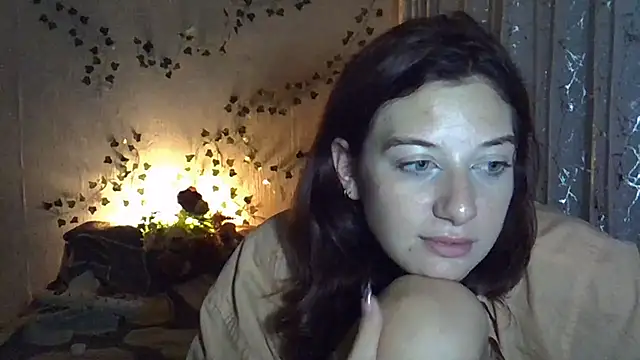 Snapshot of Lily_Ember chatting on 11, 10, 2025 Lily Ember online show from 11, 10, 2025