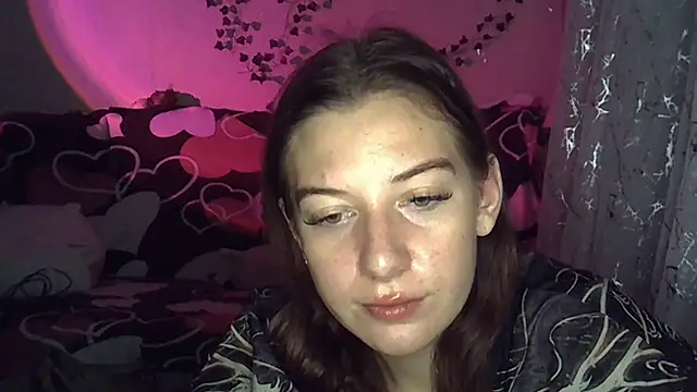 Snapshot of Lily_Ember chatting on 13, 11, 2025 Lily Ember online show from 13, 11, 2025