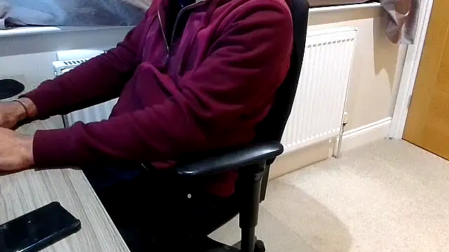 rogamuffin online show from 28, 2, 2026