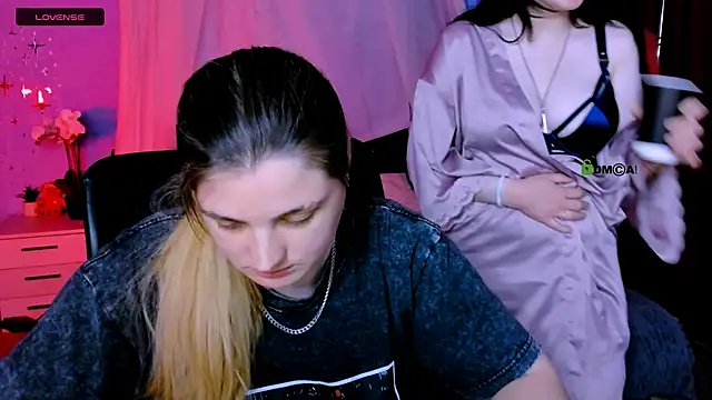 Snapshot of inga_gree chatting on 6, 4, 2026 inga gree online show from 6, 4, 2026