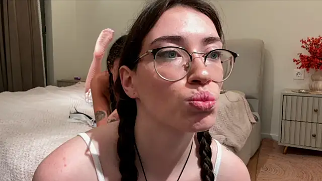 Snapshot of Kelly_Berry__ chatting on 9, 11, 2025 Kelly Berry online show from 9, 11, 2025