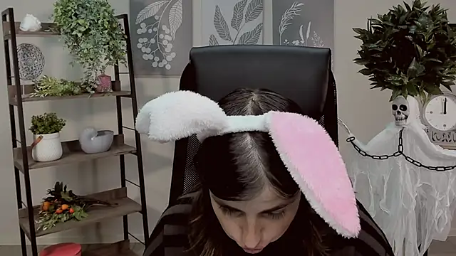 MartaEdams online show from 6, 11, 2025