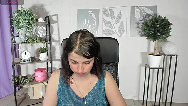 Snapshot of MartaEdams chatting on 19, 6, 2026 MartaEdams online show from 19, 6, 2026