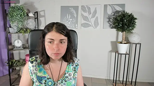 Snapshot of MartaEdams chatting on 24, 6, 2026 MartaEdams online show from 24, 6, 2026