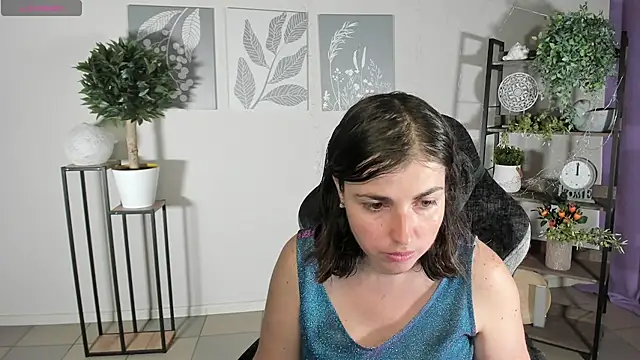 Snapshot of MartaEdams chatting on 2, 7, 2026 MartaEdams online show from 2, 7, 2026