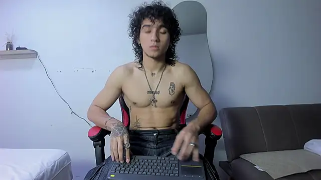 Snapshot of JackesTaylor chatting on 24, 4, 2026 JackesTaylor online show from 24, 4, 2026