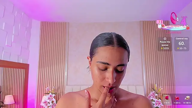 ZOEBARLOWE online show from 25, 9, 2025