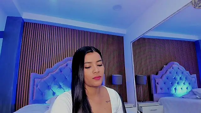 SelenaStonne online show from 26, 9, 2025