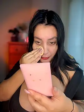 victoria amatista  online show from 15, 2, 2026