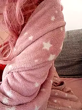 Alicia1010xh online show from 13, 10, 2025