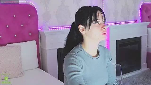 MaddySpears online show from 19, 11, 2025