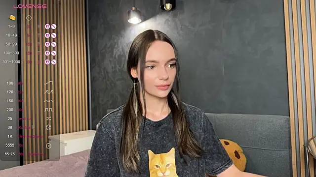 litlle angelll online show from 19, 4, 2026