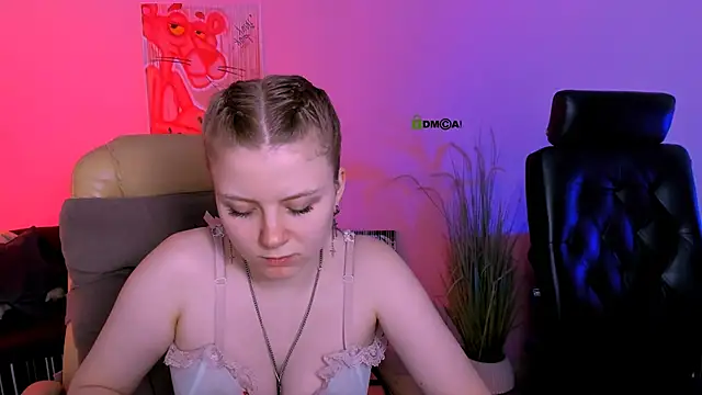 Snapshot of foxy_tease_ chatting on 20, 11, 2025 foxy tease online show from 20, 11, 2025