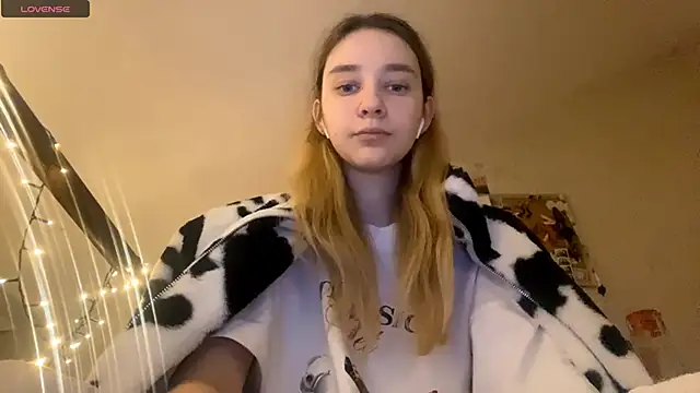 DanaCore online show from 11, 11, 2025