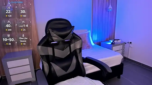 megara x  online show from 2, 11, 2025