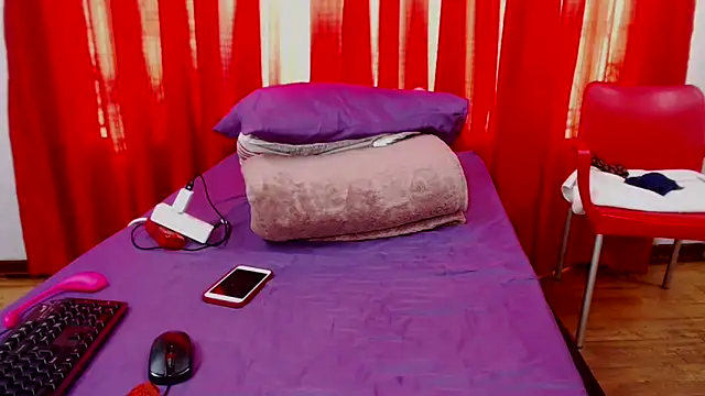 SexyBustyBoobs online show from 23, 10, 2025