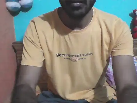 Snapshot of darkbluemoon chatting on 13, 4, 2026 darkbluemoon online show from 13, 4, 2026