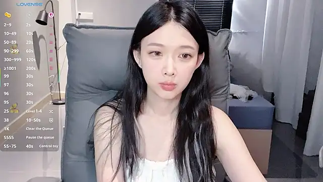 Snapshot of NiNi-baby520 chatting on 15, 10, 2025 NiNi-baby520 online show from 15, 10, 2025