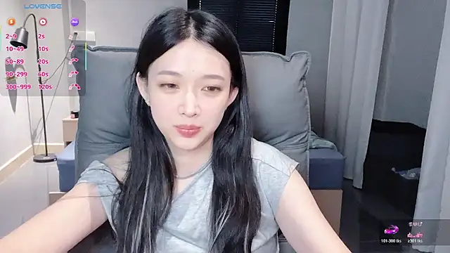 Snapshot of NiNi-baby520 chatting on 20, 10, 2025 NiNi-baby520 online show from 20, 10, 2025