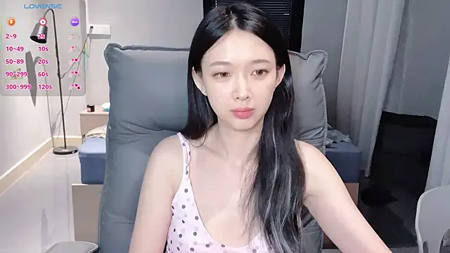 Snapshot of NiNi-baby520 chatting on 2, 11, 2025 NiNi-baby520 online show from 2, 11, 2025