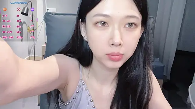 Snapshot of NiNi-baby520 chatting on 4, 11, 2025 NiNi-baby520 online show from 4, 11, 2025