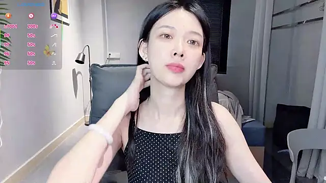 Snapshot of NiNi-baby520 chatting on 30, 11, 2025 NiNi-baby520 online show from 30, 11, 2025