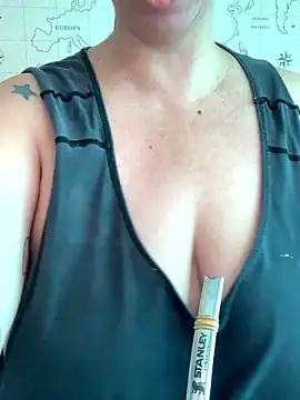 Snapshot of LupeLok chatting on 16, 1, 2026 LupeLok online show from 16, 1, 2026