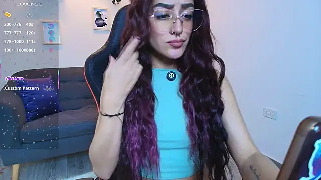 Snapshot of ViolethRosse chatting on 30, 9, 2025 ViolethRosse online show from 30, 9, 2025