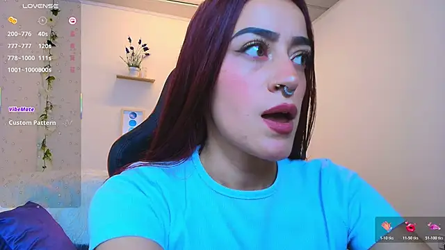 Snapshot of ViolethRosse chatting on 13, 2, 2026 ViolethRosse online show from 13, 2, 2026