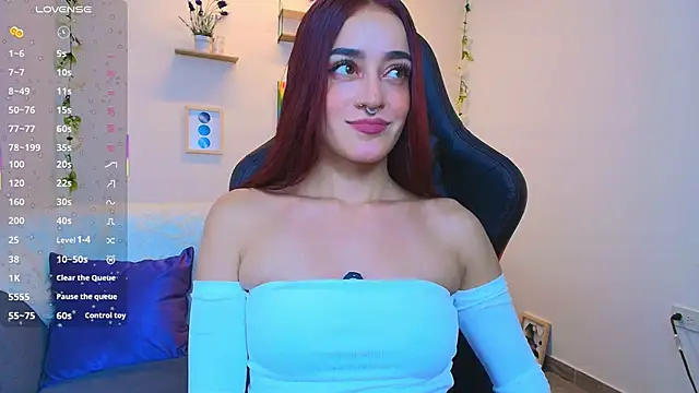 Snapshot of ViolethRosse chatting on 25, 3, 2026 ViolethRosse online show from 25, 3, 2026