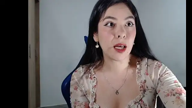 Snapshot of EloiseJun chatting on 16, 3, 2026 EloiseJun online show from 16, 3, 2026