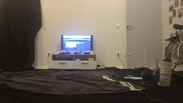 Snapshot of Zaak91190 chatting on 11, 4, 2026 Zaak91190 online show from 11, 4, 2026