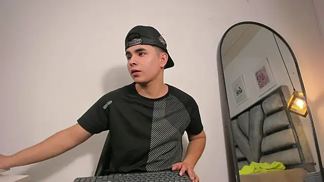 lianfox  online show from 26, 2, 2026