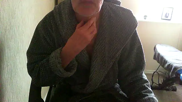 Snapshot of rogpb chatting on 11, 4, 2026 rogpb online show from 11, 4, 2026