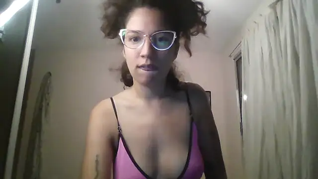 loliporomero online show from 5, 2, 2026