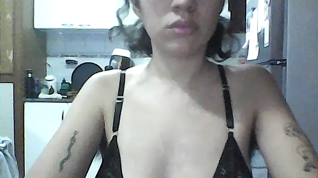 loliporomero online show from 4, 4, 2026