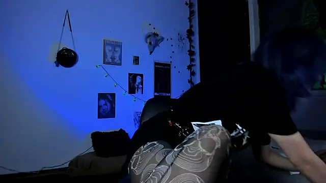 kattusauruss online show from 26, 10, 2025