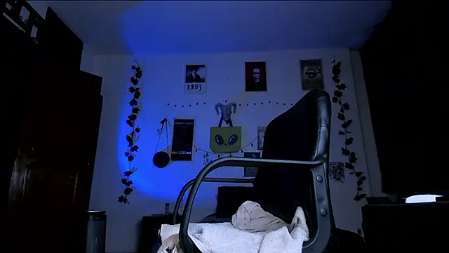 kattusauruss online show from 12, 2, 2026