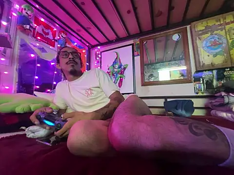 bigdickkane300 online show from 28, 4, 2026