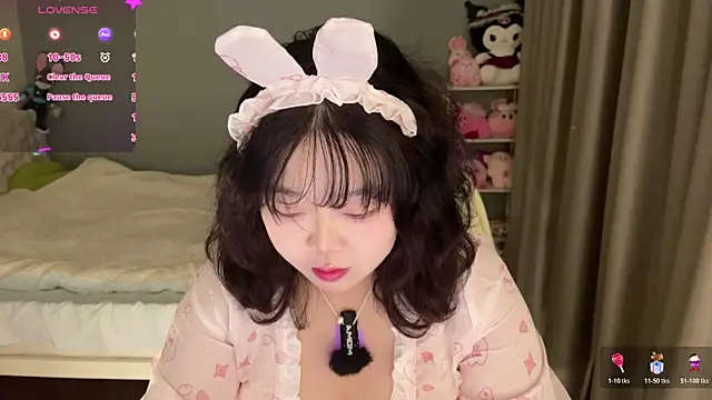 Kittenfishing online show from 16, 11, 2025