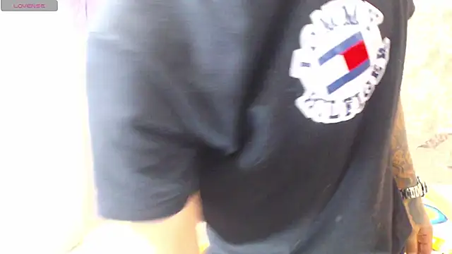 daniquintero03 online show from 3, 10, 2025