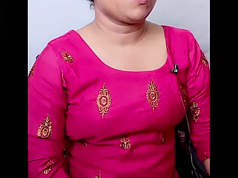 LushVamp online show from 12, 9, 2025