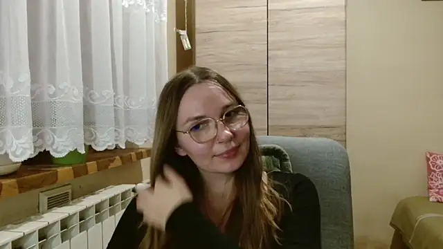 LooveELLYx online show from 16, 11, 2025