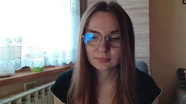 LooveELLYx online show from 28, 11, 2025