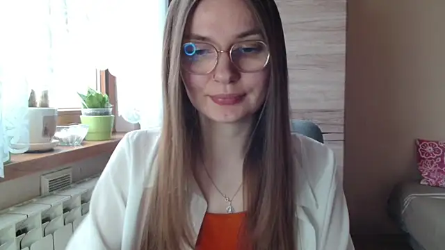 LooveELLYx online show from 3, 4, 2026