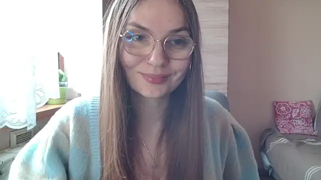 LooveELLYx online show from 11, 4, 2026