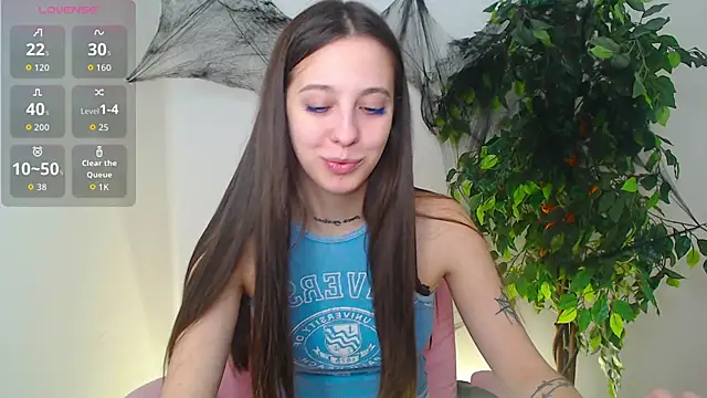 Little cherryy   online show from 27, 10, 2025